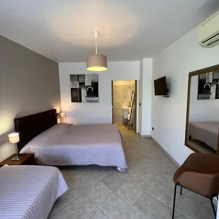 Hotel Les Jardins Sta Giulia Avec Piscine