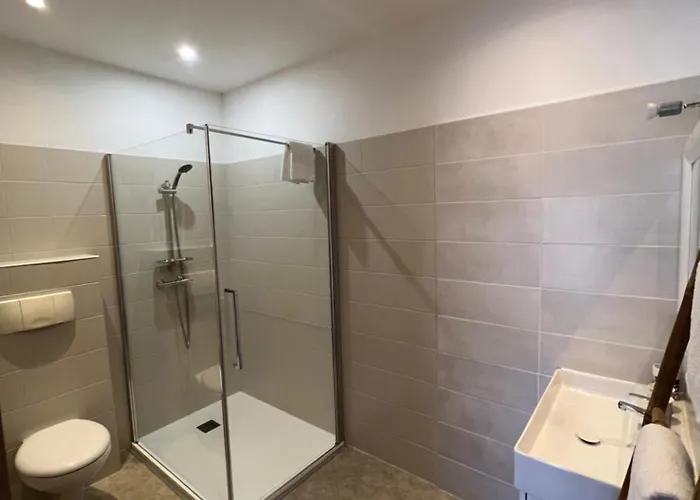 Les Jardins Sta Giulia Avec Piscine Hotel