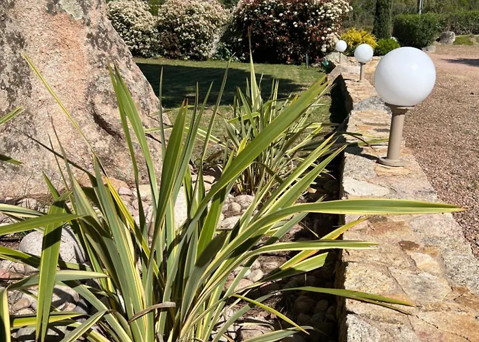 Hotel Les Jardins Sta Giulia Avec Piscine